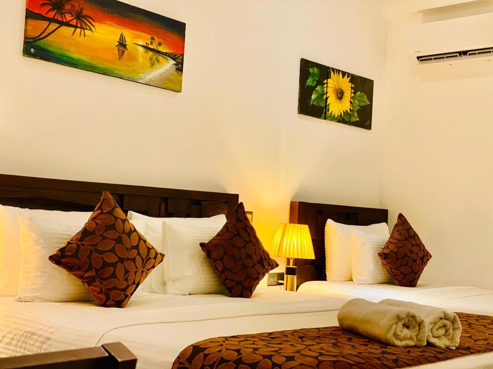 Airport Faith Hotel Katunayaka Zimmer foto